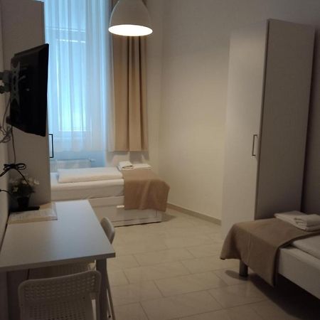 Ch-Hotel Luka Budget ウィーン エクステリア 写真
